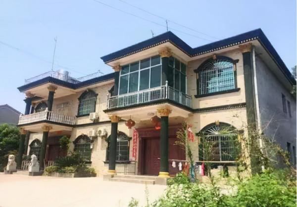 別再用“水泥瓦”蓋房了，現在聰明人都流行這種，“防水”不開裂