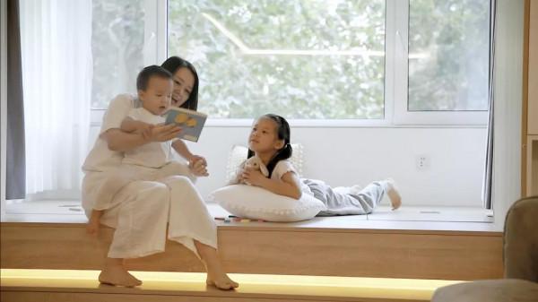 二胎媽媽曬出90㎡新家走紅，全屋超多收納，乾淨明亮又溫馨，佩服