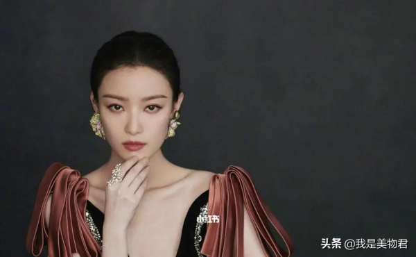 開春口紅試色｜這7支溫柔氣質的豆沙色，才是偽素顏必備