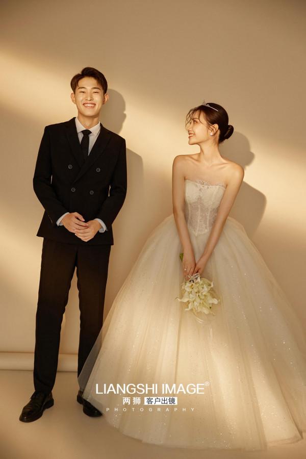 拍了才知道多美的光影婚照，氛圍感直接拉滿