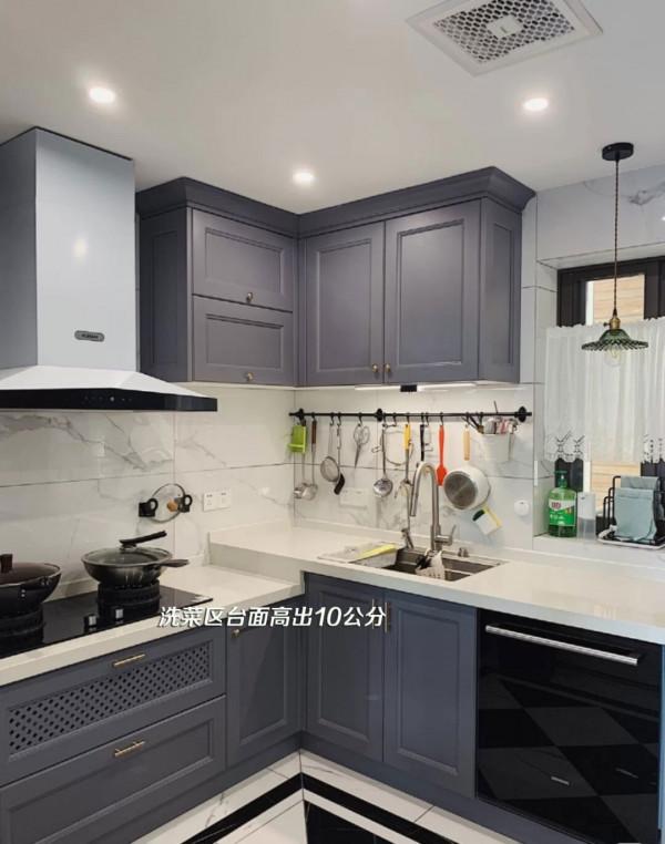 很慶幸，廚房裝修堅持增加7個設計，小空間也能越用越順心