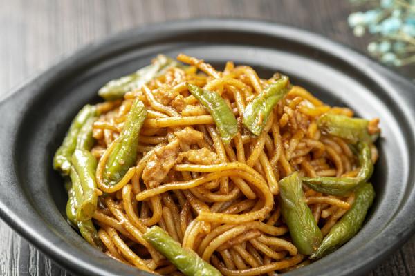 學會了“燜”的烹飪手法，我做的菜突然好吃了