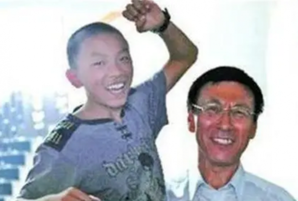 茅臺曾內定的天才：13歲考上985，本該4年大學，他卻足足讀了6年