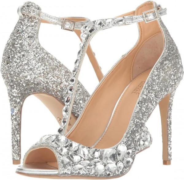 從明星到王妃的夢想婚鞋!誰說婚鞋只能結婚穿,美到脫不下 從明星到王妃的夢想婚鞋!誰說婚鞋只能結婚穿,美到脫不下