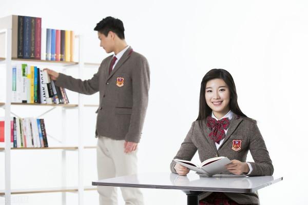 英語教學與資訊科技深度融合的實現路徑:基於三個維度的認識 英語教學與資訊科技深度融合的實現路徑:基於三個維度的認識