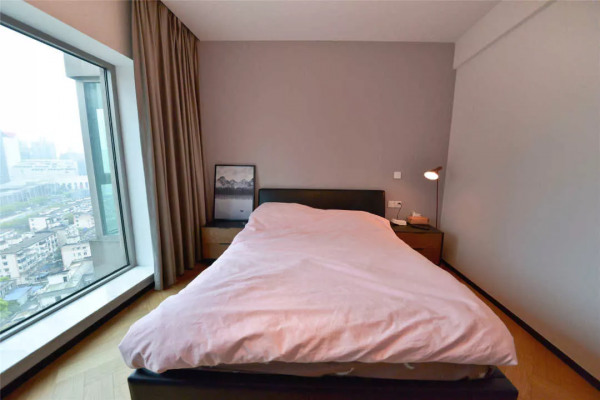 50㎡輕奢風小戶型裝修，三分離衛生間+衣帽間，看一眼就讓你心動