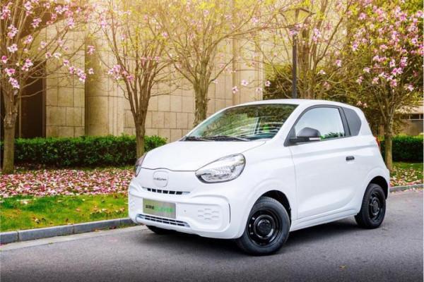 上汽榮威 加入新能源價格上調