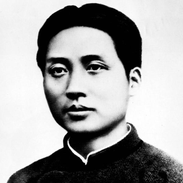 毛主席的讀書之道：有字的講義是書，社會上的一切也是書