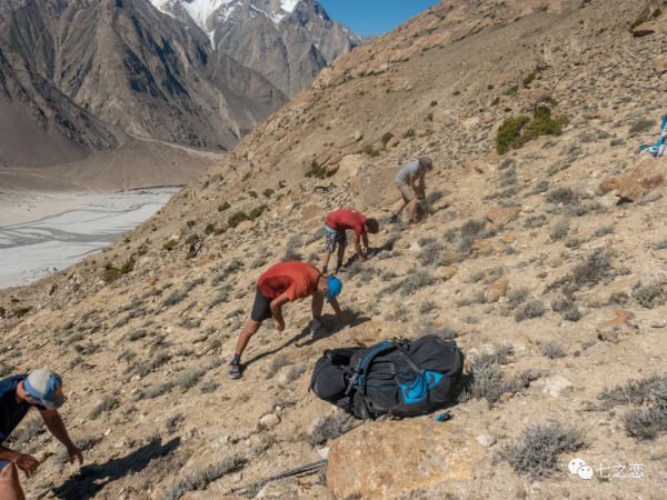 8407米！Antoine再創滑翔傘世界紀錄 無氧飛越布洛阿特峰