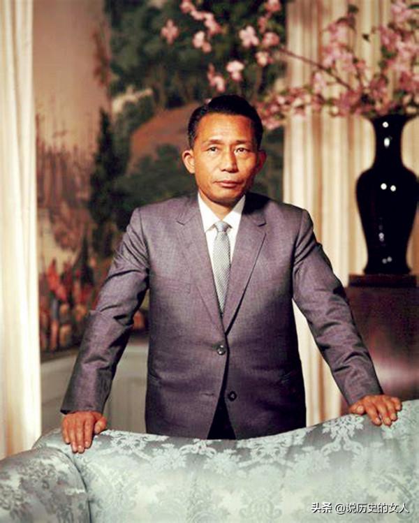 韓國總統朴正熙遇害：一場鴻門宴，情報部部長槍殺總統後被絞死