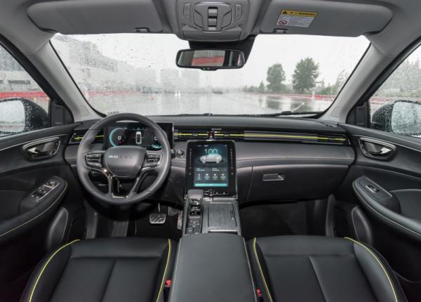 【幫你選車】最靚的仔永不過時 三款最帥國產SUV推薦 10萬元就能買