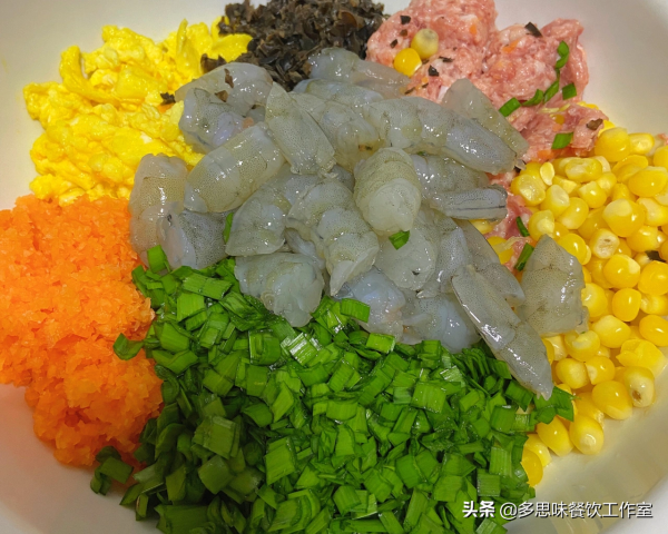 教你10種家常餃子餡做法，有葷有素汁水滿滿細嫩鮮香，全家都愛吃