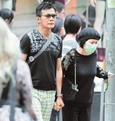 妻子出軌患癌,遭受背叛卻不離婚,“靖哥哥”黃日華:終生不再娶 妻子出軌患癌,遭受背叛卻不離婚,“靖哥哥”黃日華:終生不再娶