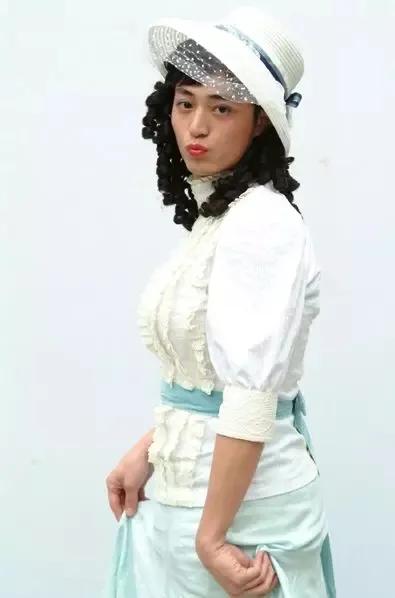 這些男演員們美起來，真沒女人什麼事了