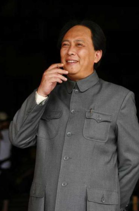 毛主席最後一個春節，身邊沒有親人陪伴，年夜飯只有武昌魚和米飯