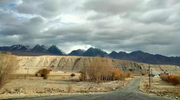 帕米爾高原之行，遇到塔吉克大叔搭車，路上發生的故事（15）