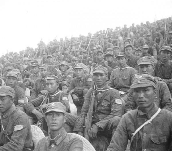 解放戰爭期間，我軍的“縱隊”是什麼規模？