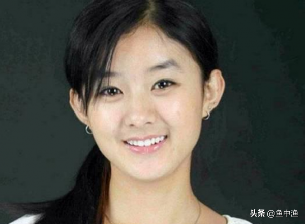 “清純小花”趙麗穎的心酸上位史,和她生命中3個因戲生情的男人 “清純小花”趙麗穎的心酸上位史,和她生命中3個因戲生情的男人