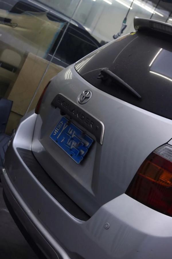 翻新09年老款豐田漢蘭達,28萬公里剛過磨合期,還能再戰20年 翻新09年老款豐田漢蘭達,28萬公里剛過磨合期,還能再戰20年