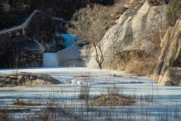 北京冬天去哪看冰瀑?收好,這10個人少景美的好地方 北京冬天去哪看冰瀑?收好,這10個人少景美的好地方