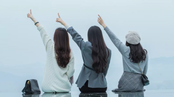 認定了是朋友,往後一起走 認定了是朋友,往後一起走