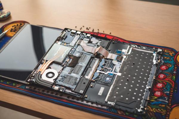 如何在星巴克氣氛組脫穎而出？VAIO SX14 2022版輕薄本評測