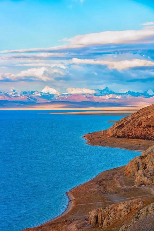 分享圖片：西藏三大聖湖之一納木措，藏語&OpenCurlyDoubleQuote;天湖&rdquo;