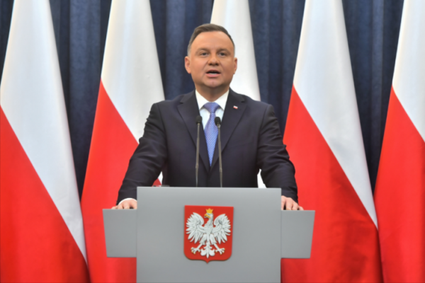 1月19日，印度驅逐艦爆炸；美俄外長通話；波蘭總統支援中國冬奧