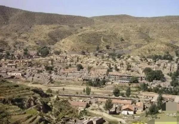 遙遠的石柺大發街(3)(我也能下飯館吃豬肉燉粉條了) 遙遠的石柺大發街(3)(我也能下飯館吃豬肉燉粉條了)