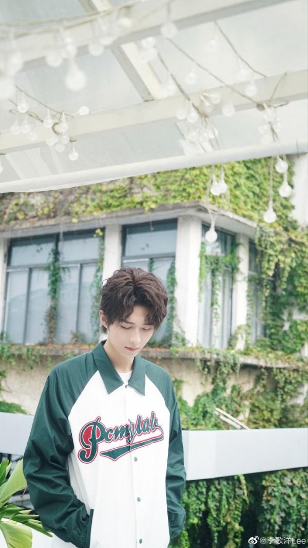 李歌洋：這小哥是誰？竟然沒有聽到過！但他演過《楚喬傳》