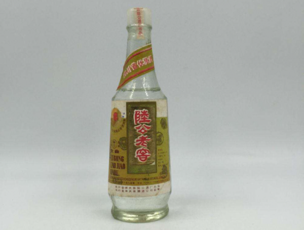 3種四川產的好酒，每一款口感都不輸一線，可惜懂的人卻不多