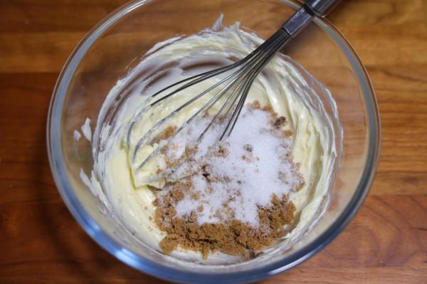 天氣冷,忍不住想吃甜品,來一塊超大軟曲奇,瞬間感覺冬天不冷了 天氣冷,忍不住想吃甜品,來一塊超大軟曲奇,瞬間感覺冬天不冷了