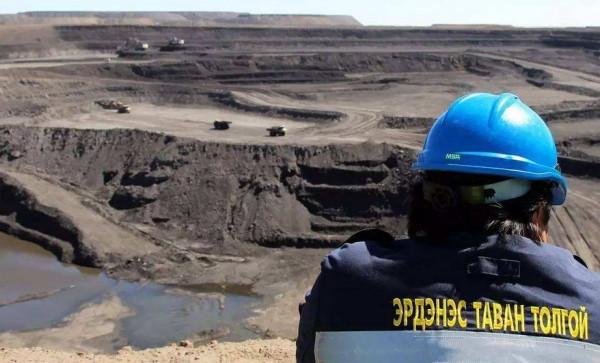 這個龐大湖泊,本是我國界湖,現在卻是鄰國領土 這個龐大湖泊,本是我國界湖,現在卻是鄰國領土