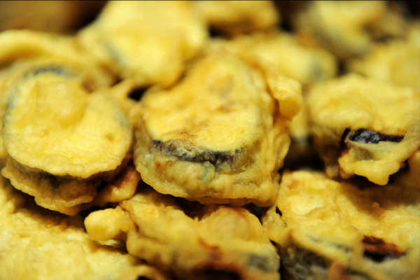 炸茄盒，“3粉1水”是關鍵，分享正確做法，金黃酥脆不塌陷