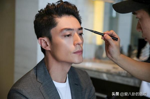 林心如新劇來襲,《華燈初上》陣容強大,霍建華、鄭元暢客串助陣 林心如新劇來襲,《華燈初上》陣容強大,霍建華、鄭元暢客串助陣