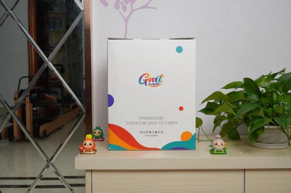 輕鬆揹負,健康成長,給小外甥女的生日禮物——GMT for Kids小方包 輕鬆揹負,健康成長,給小外甥女的生日禮物——GMT for Kids小方包