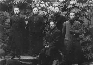 周恩來年僅26歲，也沒工作經驗，為何就能擔任黃埔軍校政治部主任