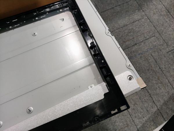 中秋月圓我螢幕卻碎了，只要750拯救3000塊