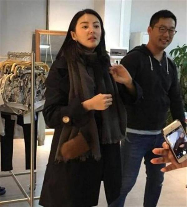 娛樂圈5對女強男弱的夫妻：4對已經離婚，還剩一對依舊甜蜜