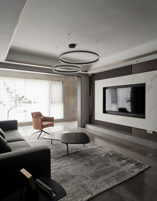 重新打磨130㎡精裝房,「黃金比例」分塊電視背景,淡雅細膩 重新打磨130㎡精裝房,「黃金比例」分塊電視背景,淡雅細膩