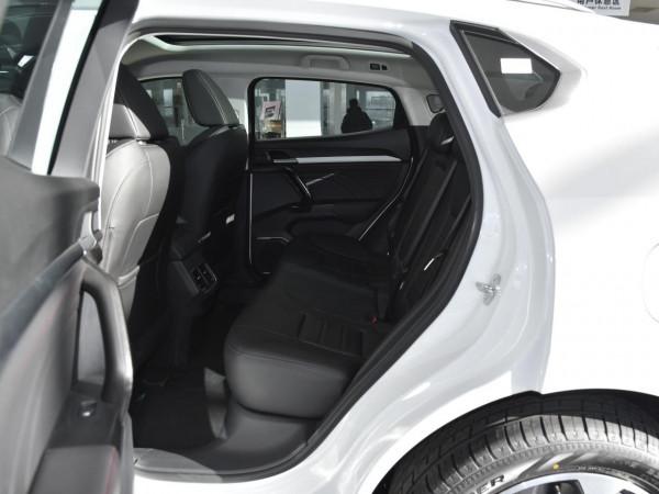 實惠的緊湊型SUV，實拍哈弗F5，油耗6.6L