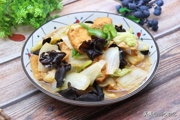 天冷了，推薦6道做法簡單的燉菜，吃著軟爛熱乎，身體暖和過深秋