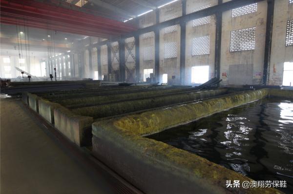 防滑耐酸鹼勞保鞋如何選? 防滑耐酸鹼勞保鞋如何選?