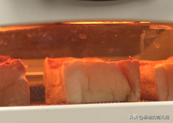 分享一款嫩蛋三明治,簡單好吃,營養美味,家中孩子特愛吃 分享一款嫩蛋三明治,簡單好吃,營養美味,家中孩子特愛吃