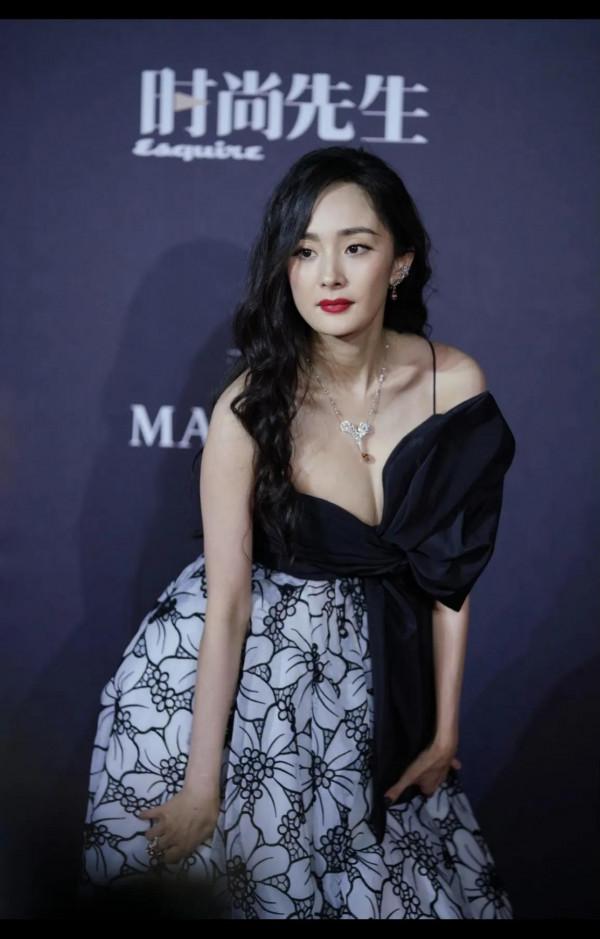 楊冪無修高畫質活動圖