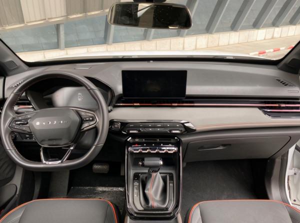 詳解RS-3,除了便宜、靠譜外,空間也是一大亮點,與年輕人很配 詳解RS-3,除了便宜、靠譜外,空間也是一大亮點,與年輕人很配