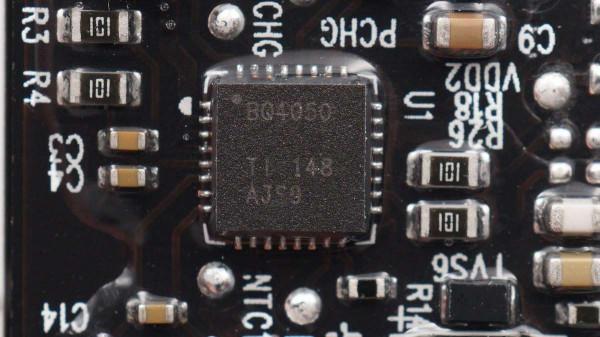 充電不到三小時續航半年,小米千元鋰電池版智慧窗簾拆解 充電不到三小時續航半年,小米千元鋰電池版智慧窗簾拆解