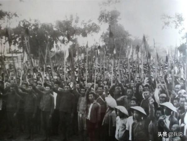 友鄰部隊不聽勸,500傷員遭日軍捅殺,楊成武背“見死不救”罵名 友鄰部隊不聽勸,500傷員遭日軍捅殺,楊成武背“見死不救”罵名