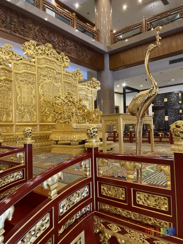 免費參觀!“唐僧”夫人耗資2億打造“小故宮”!太震撼了! 免費參觀!“唐僧”夫人耗資2億打造“小故宮”!太震撼了!