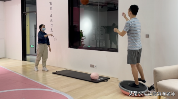 「銳博康復案例」滑雪後膝蓋疼痛怎麼辦,正確運動避免疼痛 「銳博康復案例」滑雪後膝蓋疼痛怎麼辦,正確運動避免疼痛